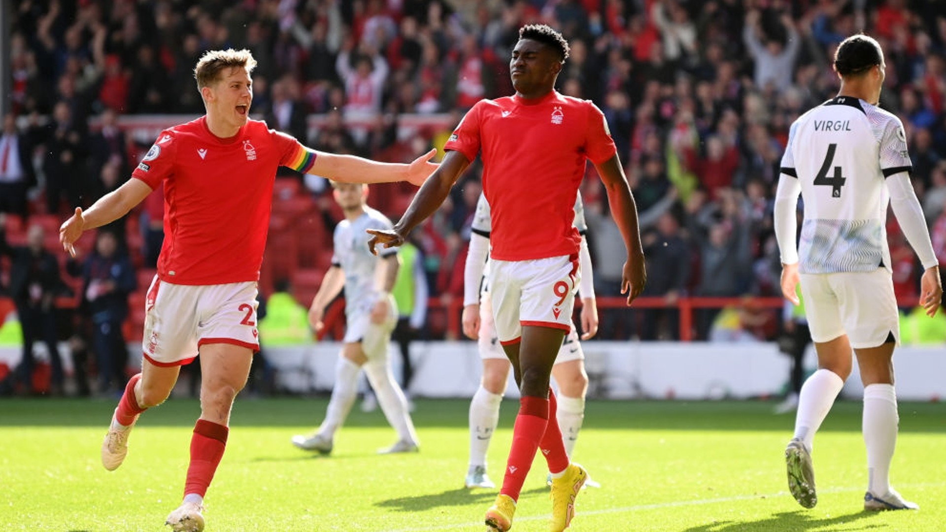 众中产生了 众中产生了